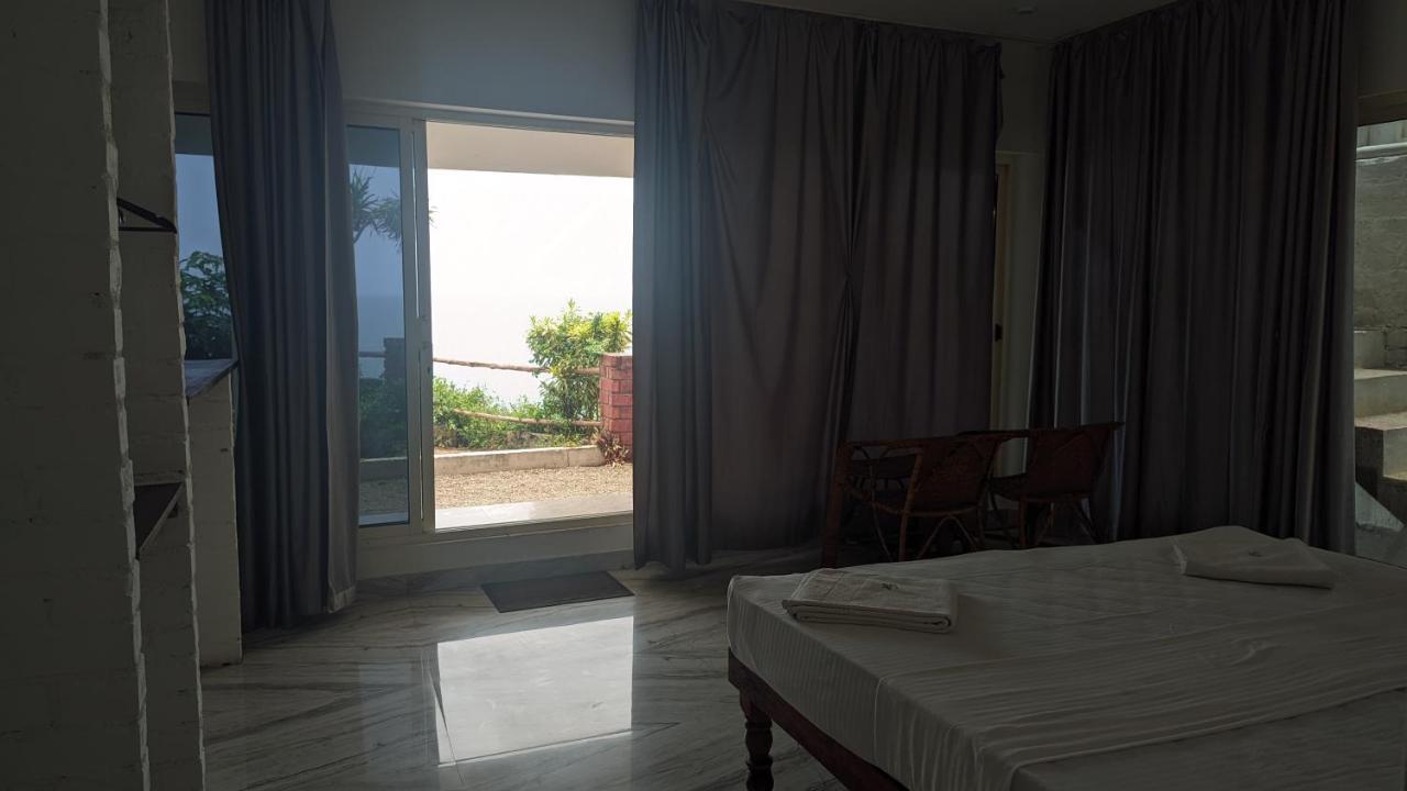 Nebo Hotel Varkala Zewnętrze zdjęcie